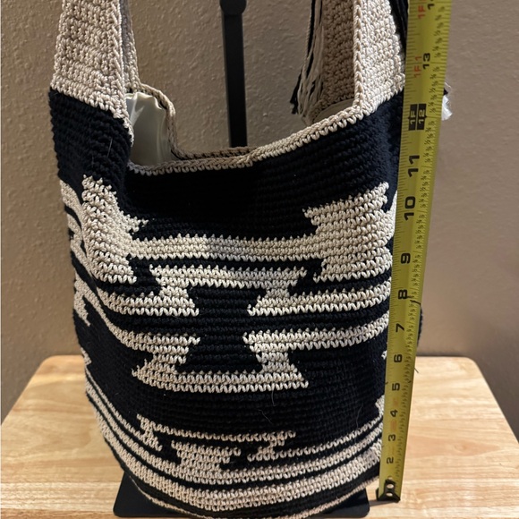 The Sak Patterned Crochet Hobo Bag-Limited Edition - Picture 3 of 9